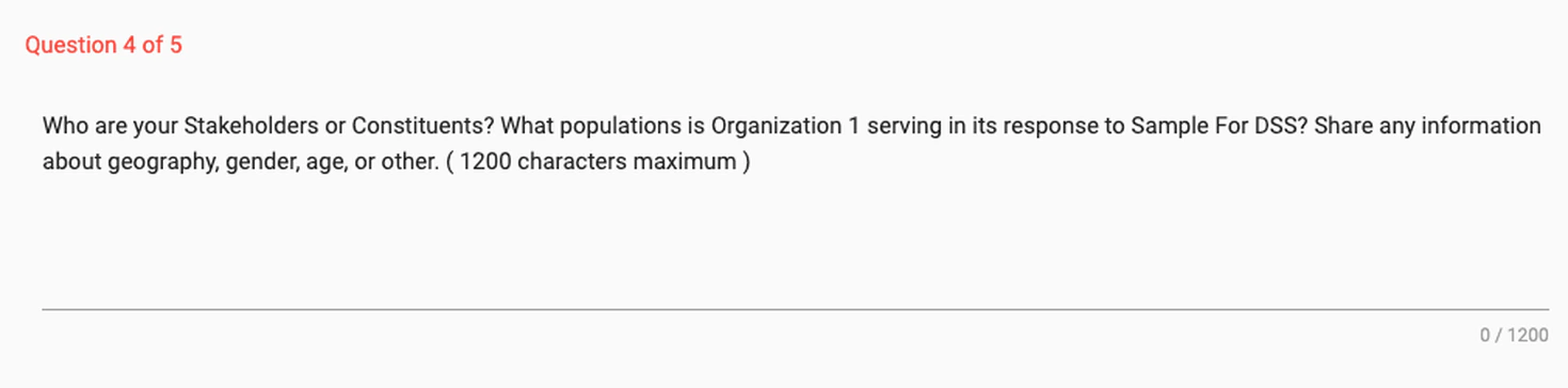 Question 4 of 5 in the old survey: one long question about stakeholders and populations, answered in a single free-text box with a 1200-character limit
